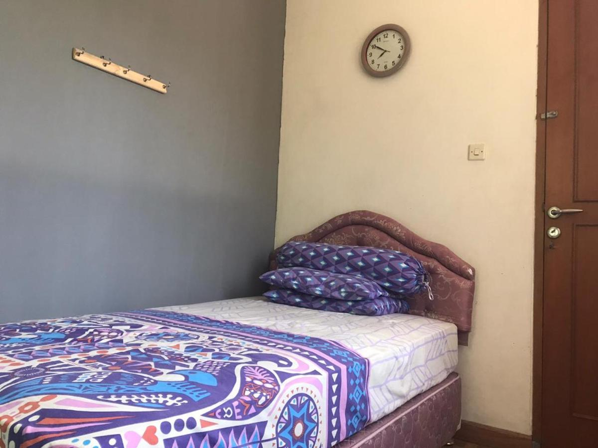 Homestay Triniti Lembang Exterior photo