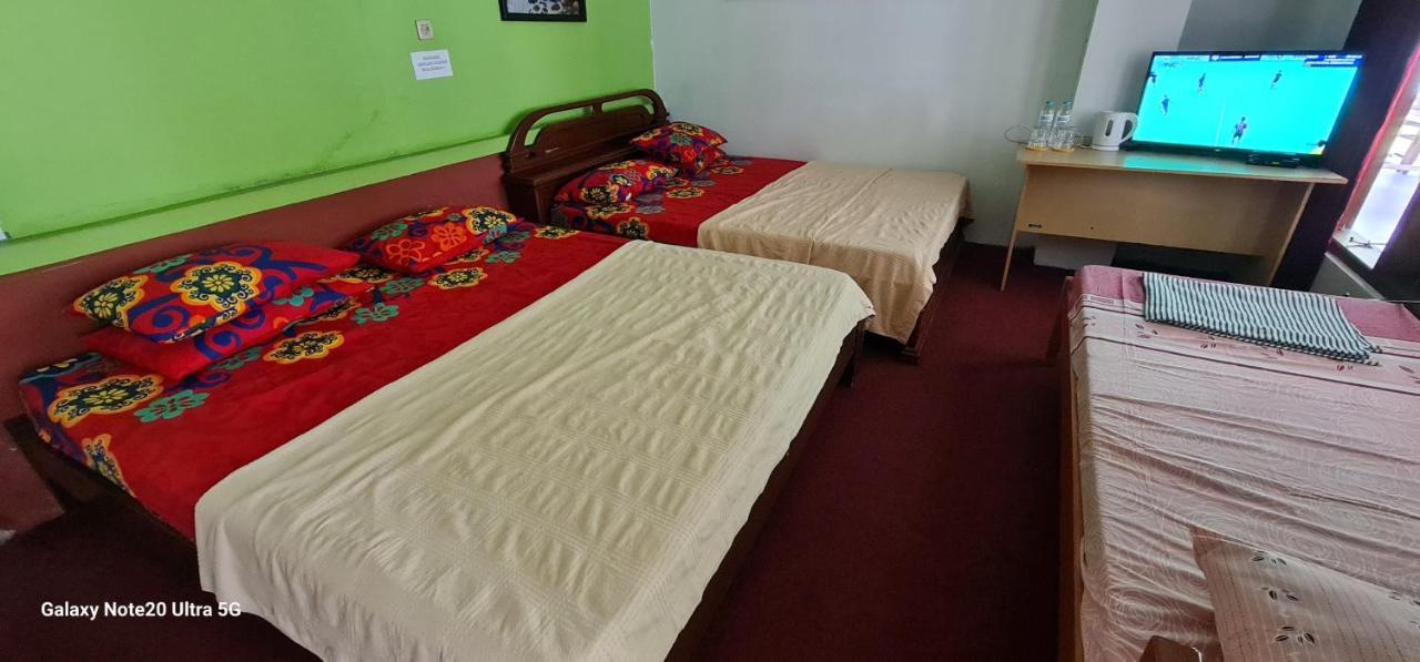 Homestay Triniti Lembang Exterior photo